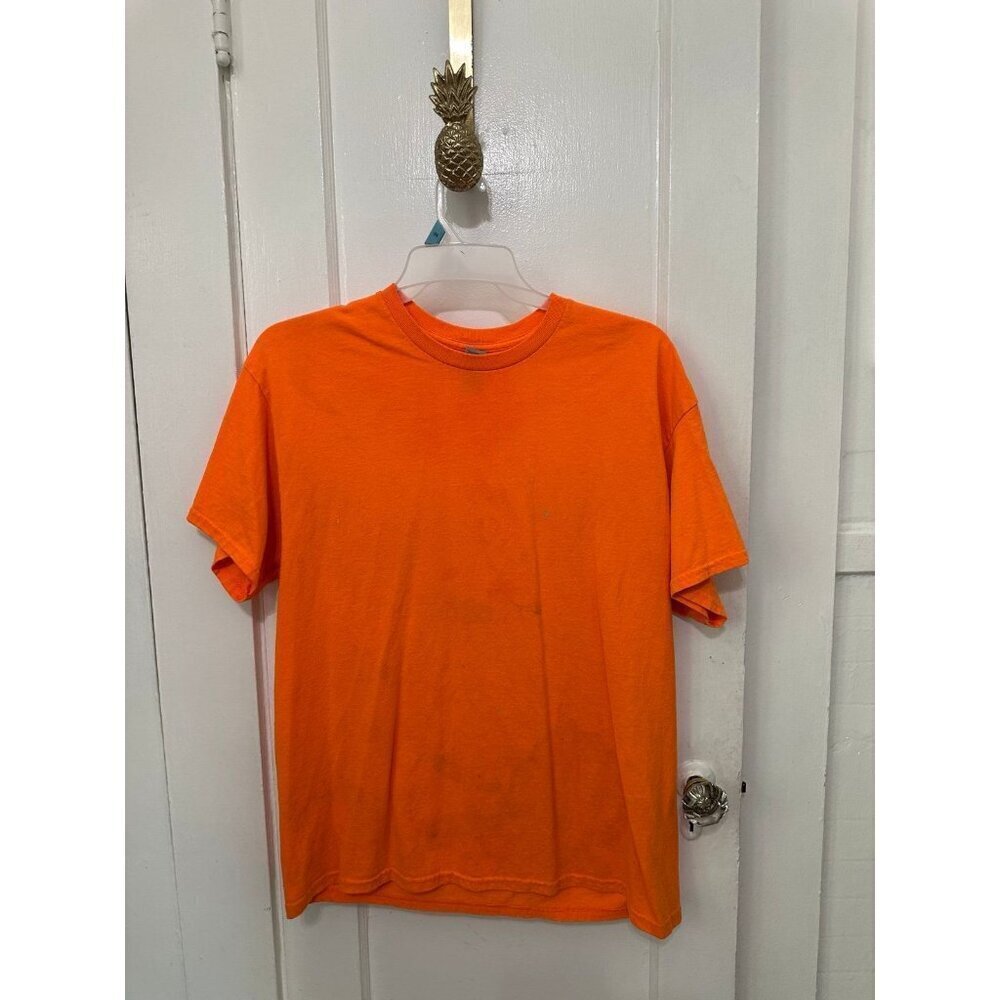 Gildan men’s size X – large orange T-shirt